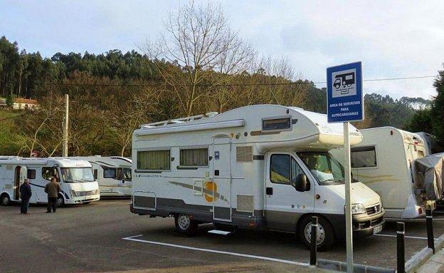 El turismo de autocaravana se pone en ‘pie de guerra’ contra Salamanca: recomiendan en internet no parar en la ciudad